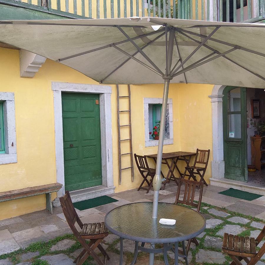 Casa - Hisa Klarceva Villa Ceroglie Exterior photo